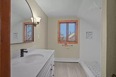 233 Franklin St, Fall River, MA 02720 - Photo 11