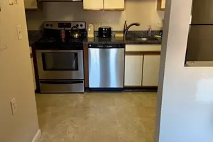 35 Prospect St, Woburn, MA 01801 - Photo 5