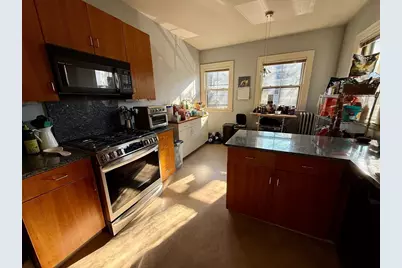 79 Aspinwall #1, Brookline, MA 02445 - Photo 9