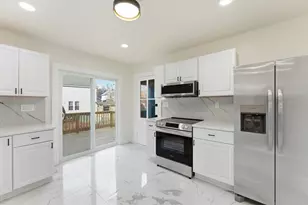 58 Field St, West Springfield, MA 01089 - Photo 5