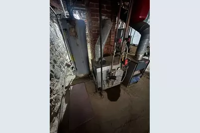 27 Willow St #A, Lawrence, MA 01841 - Photo 27