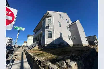 27 Willow St #A, Lawrence, MA 01841 - Photo 3