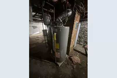 27 Willow St #A, Lawrence, MA 01841 - Photo 29