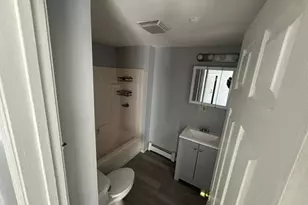 27 Willow St, Lawrence, MA 01841 - Photo 11