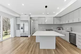 82 Louise Rd, Newton, MA 02467 - Photo 7