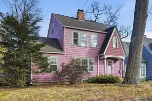 785 Dickinson St, Springfield, MA 01108 - Photo 1