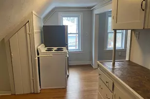 4 Coral, Millbury, MA 01527 - Photo 5