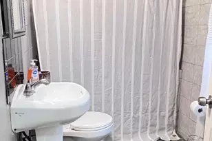 1100 Essex St, Lawrence, MA 01841 - Photo 17