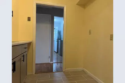 75 Sladen Street, Dracut, MA 01826 - Photo 15