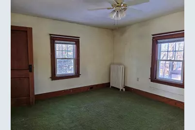 324-1/2 Chestnut St, Clinton, MA 01510 - Photo 17