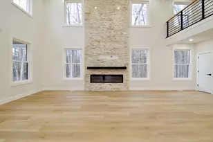 4 Mohawk St, Wilbraham, MA 01095 - Photo 7