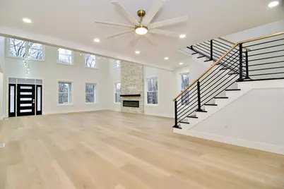 4 Mohawk St, Wilbraham, MA 01095 - Photo 11