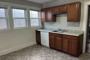 14 Eddy St, Waltham, MA 02353 - Photo 7