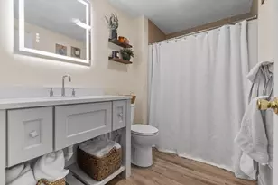 25 Eagan Pl, Peabody, MA 01960 - Photo 17