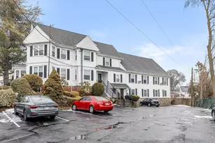 27 Salem St, Woburn, MA 01801 - Photo 11