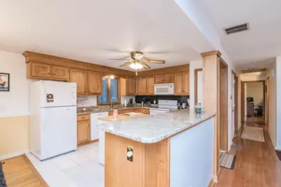 177 Edgewood Rd, West Springfield, MA 01089 - Photo 9