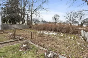 18 - 20 Haynes Ct, Leominster, MA 01453 - Photo 35