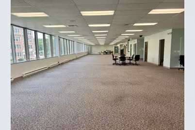 50 Maple St, Springfield, MA 01103 - Photo 9