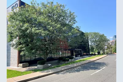 50 Maple St, Springfield, MA 01103 - Photo 3