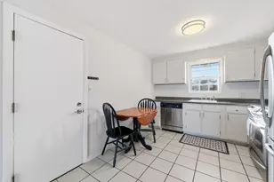 5 Pilgrim Cir, Methuen, MA 01844 - Photo 9