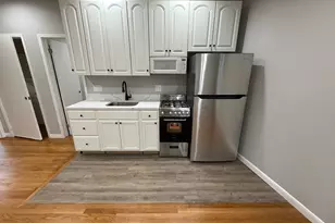 83 Haven St, Reading, MA 01867 - Photo 3