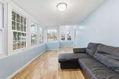 16 Floyd St #1, Woburn, MA 01801 - Photo 3