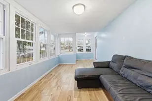 16 Floyd St, Woburn, MA 01801 - Photo 3