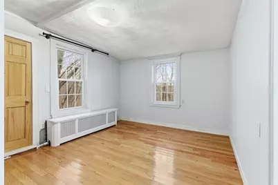 16 Floyd St #1, Woburn, MA 01801 - Photo 5