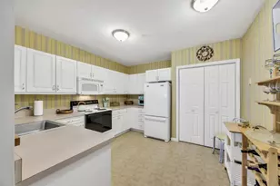 10 Oak Glen Village, Yarmouth, MA 02675 - Photo 9