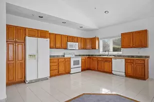 1200 Salem St, Lynnfield, MA 01940 - Photo 11