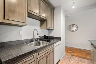 2 Hawthorne, Boston, MA 02114 - Photo 13