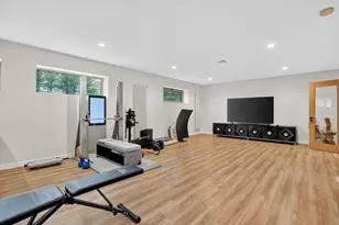 15 Myles Standish Rd, Weston, MA 02493 - Photo 23