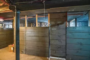 10 Centre Ave, Boston, MA 02124 - Photo 19