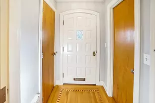 272 Atlantic Ave, Swampscott, MA 01907 - Photo 3