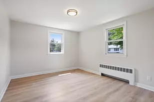 15 Genetti St, Bedford, MA 01730 - Photo 13