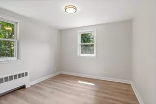 15 Genetti St, Bedford, MA 01730 - Photo 11