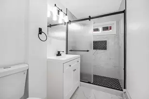 220 Concord St, Lowell, MA 01852 - Photo 9