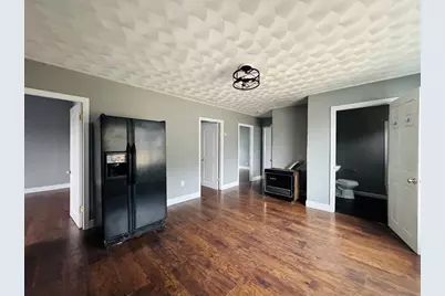 166 Bradford Ave #3, Fall River, MA 02721 - Photo 5