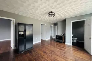 166 Bradford Ave, Fall River, MA 02721 - Photo 5