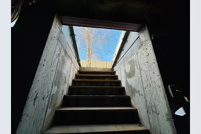 257 Lawrence St, New Bedford, MA 02745 - Photo 41