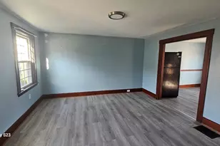 3 Woodland St, Northbridge, MA 01588 - Photo 5