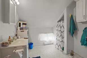 23 Brow St, Fall River, MA 02721 - Photo 7