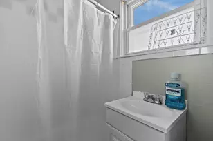 26 Brow St, Fall River, MA 02721 - Photo 25