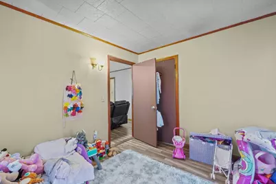 111 Park St, Fall River, MA 02721 - Photo 13