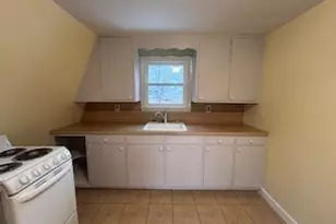 38 Cedar St, Holliston, MA 01746 - Photo 5