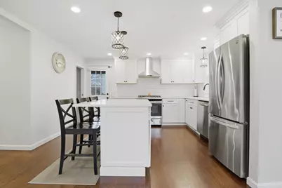 31 Milner St, Waltham, MA 02451 - Photo 5