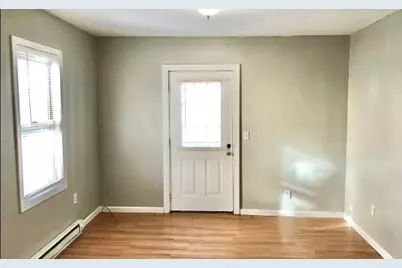 31-33 Aspen St, Ware, MA 01082 - Photo 5