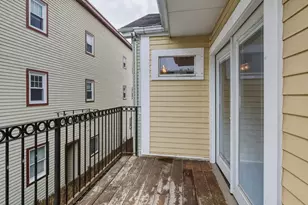571 Somerville Ave, Somerville, MA 02143 - Photo 23