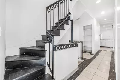 571 Somerville Ave. #A, Somerville, MA 02143 - Photo 7