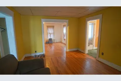 49 Upland St, Springfield, MA 01104 - Photo 5